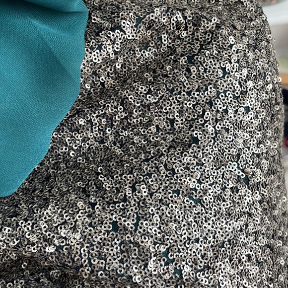 Couture dress, size medium, super flattering! - Picture 3 of 8